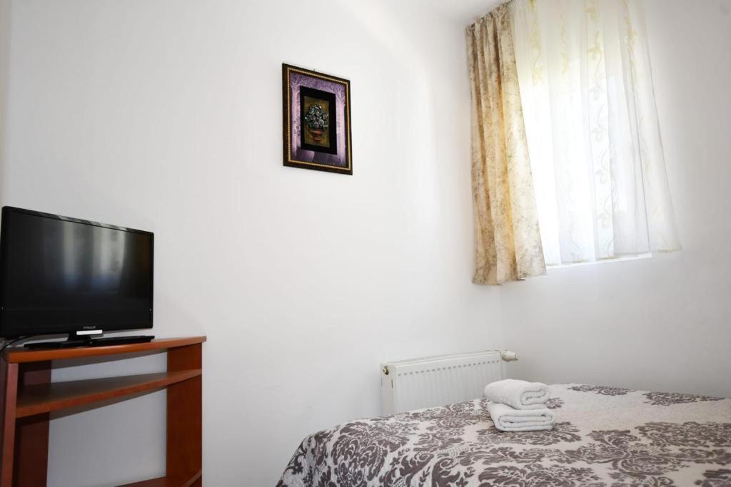 Casa Stefanut Hotel Moeciu De Sus Bagian luar foto