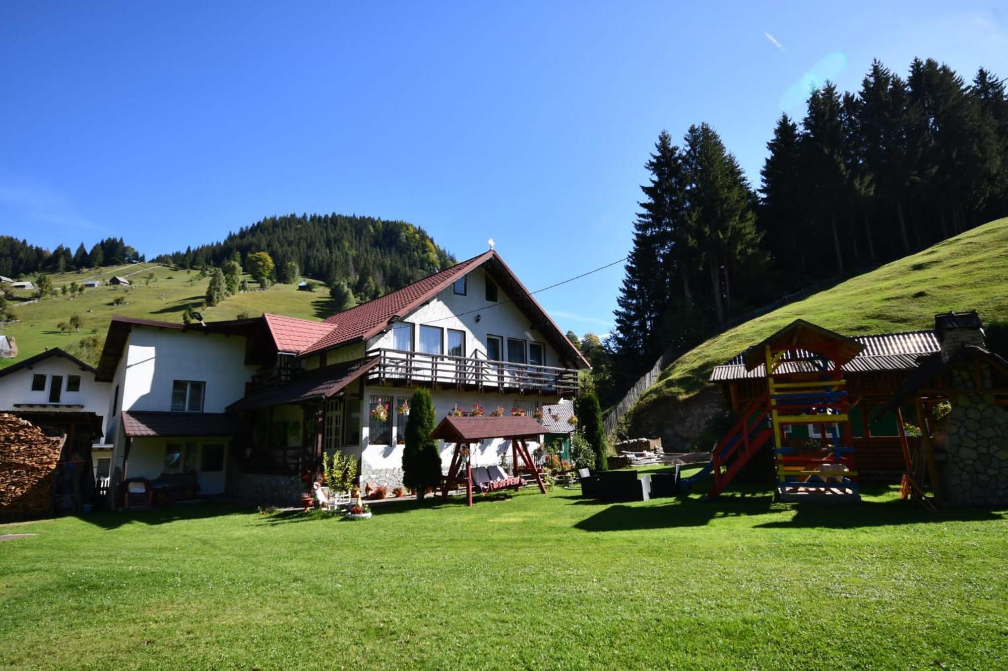 Casa Stefanut Hotel Moeciu De Sus Bagian luar foto